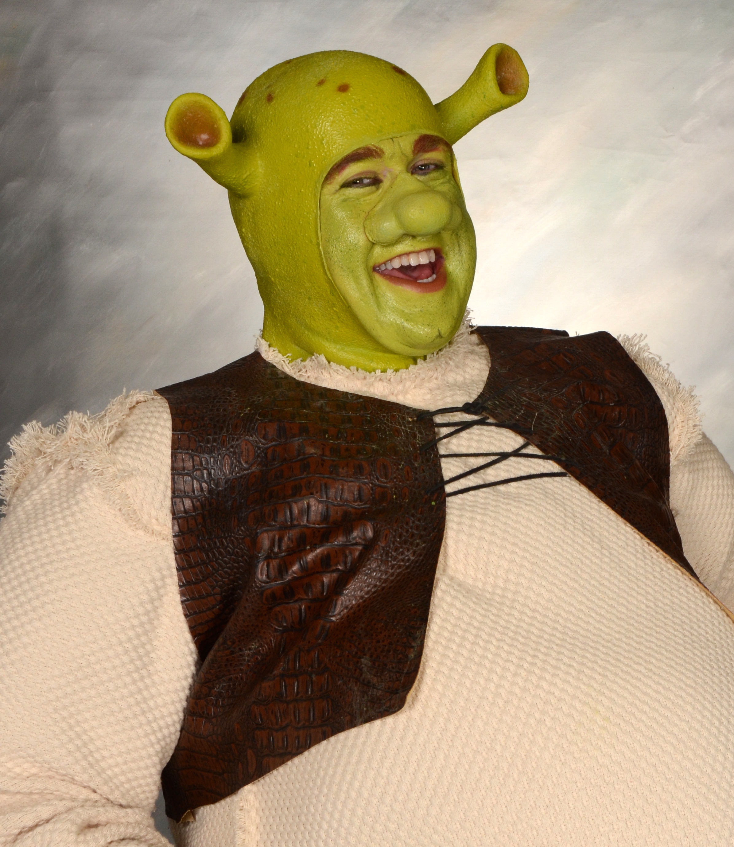 Dickie Mahoney as Shrek. 